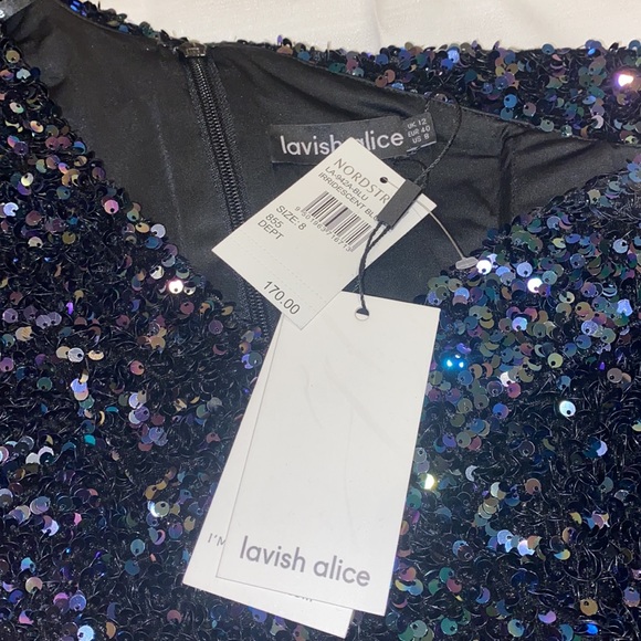 Lavish Alice One-shoulder Long Sleeve Sequin Cluster Velvet Cocktail Dress - Picture 4 of 7